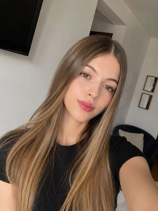Live host profile preview